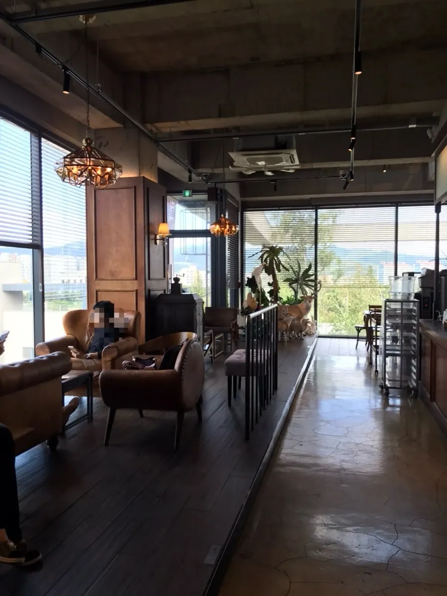 Window seats on the 2nd floor with large windows
