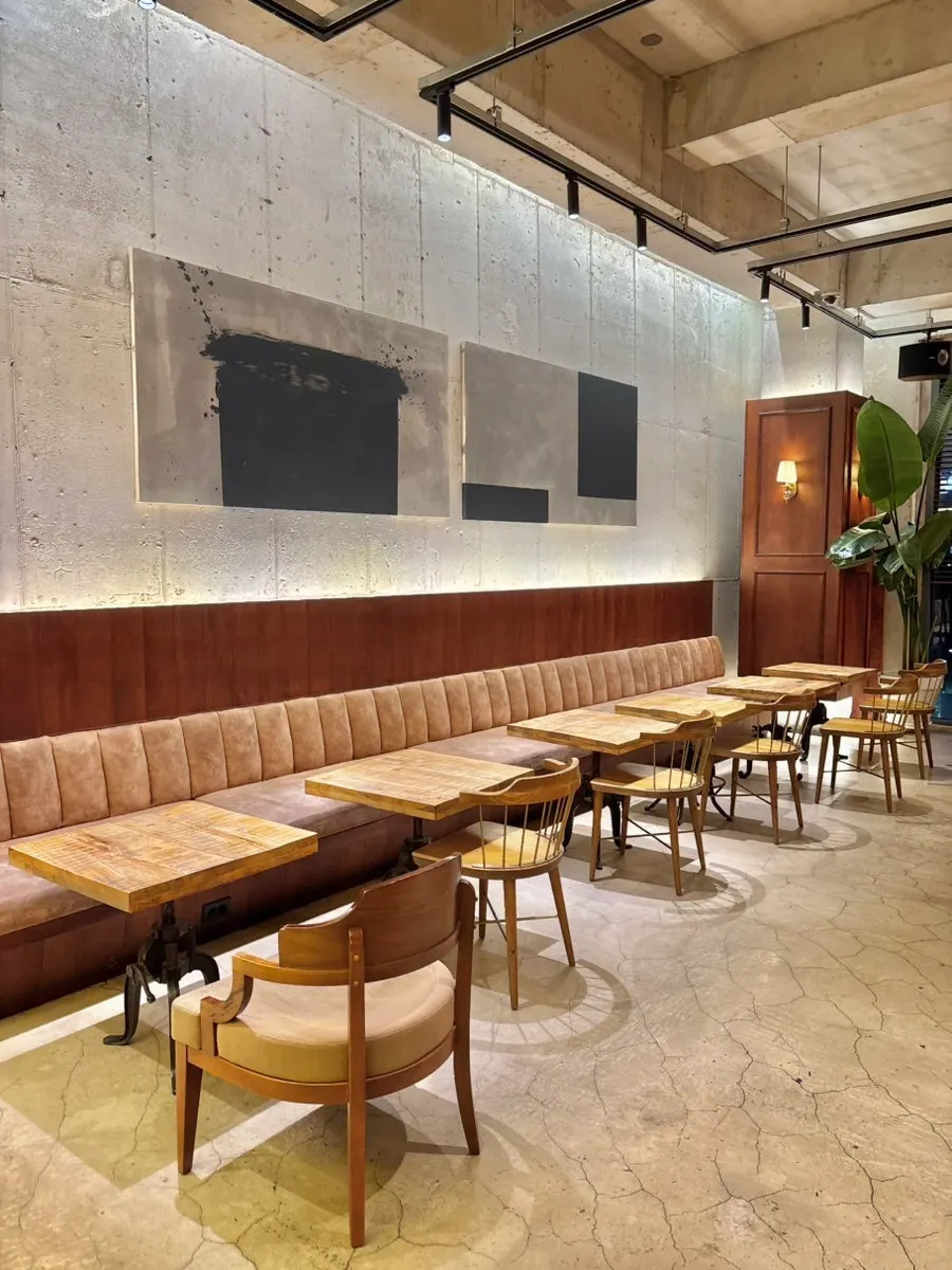 Interior seating on the 2nd floor of Hands Coffee Dongchon Resort Branch