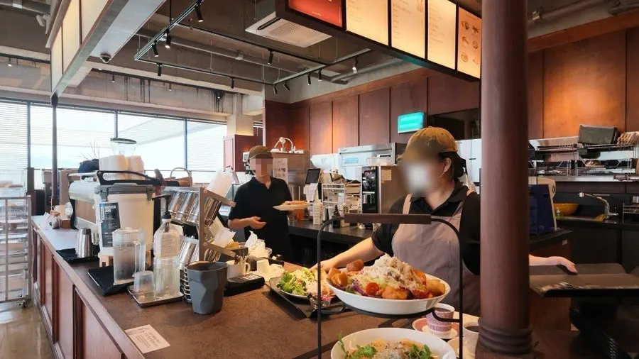 2층 음식 픽업 공간