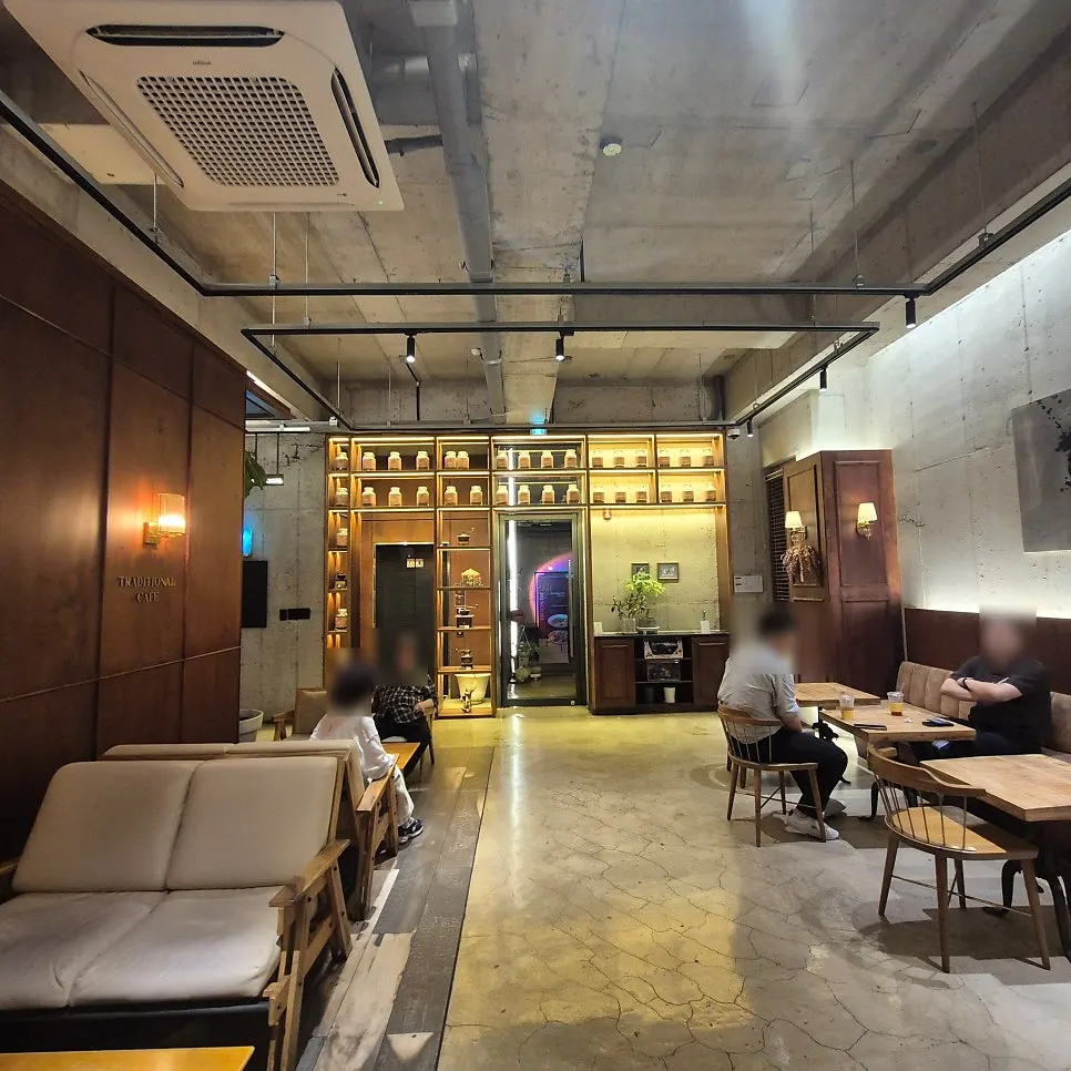 Inside the 3rd floor, which has the most seating