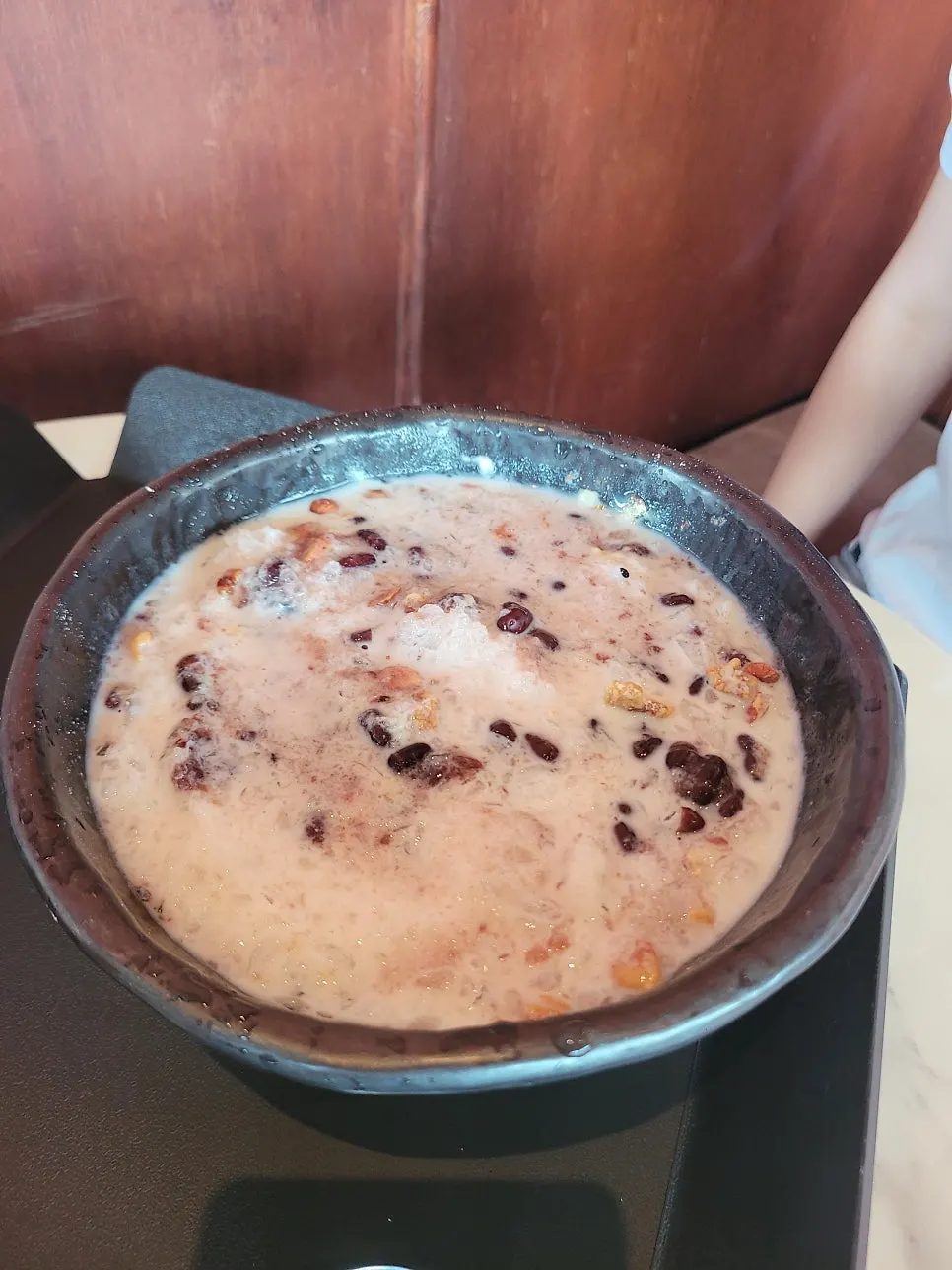Old-style patbingsu showing the roughly shaved ice