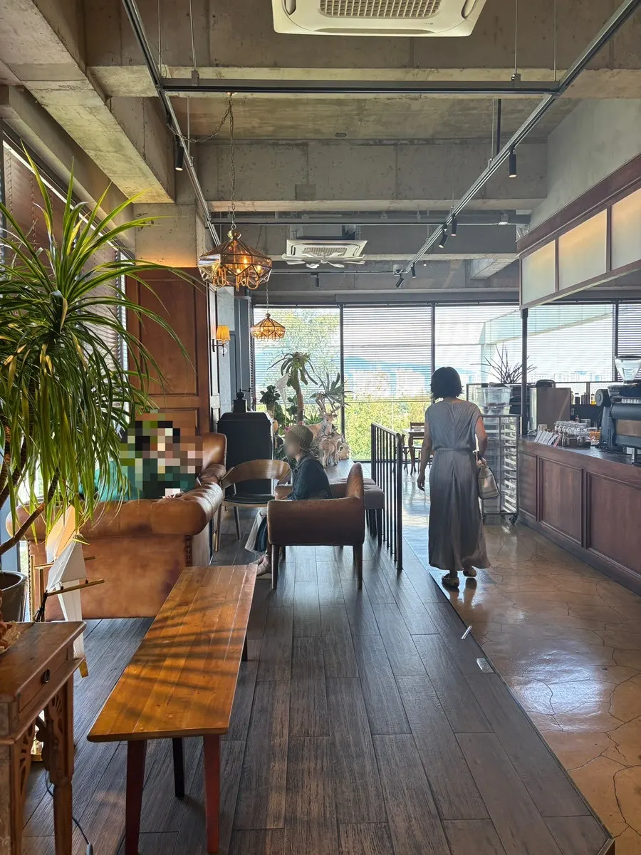 Area around the order counter
