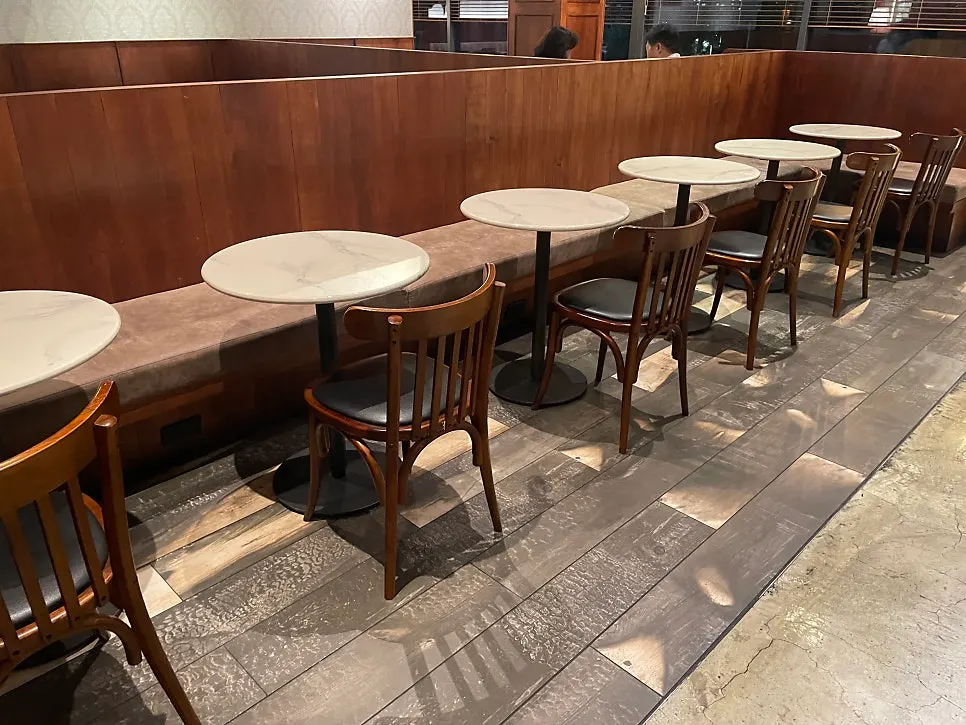 Calm seating area on the 3rd floor
