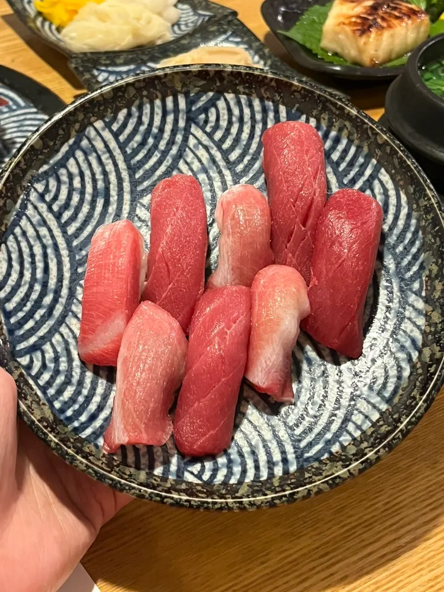 A plate of tuna aged over 12 hours