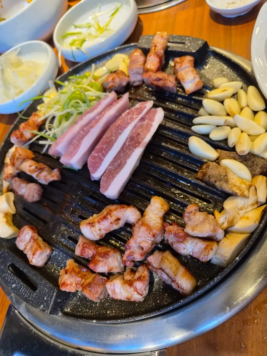 Grilled aged pork skirt