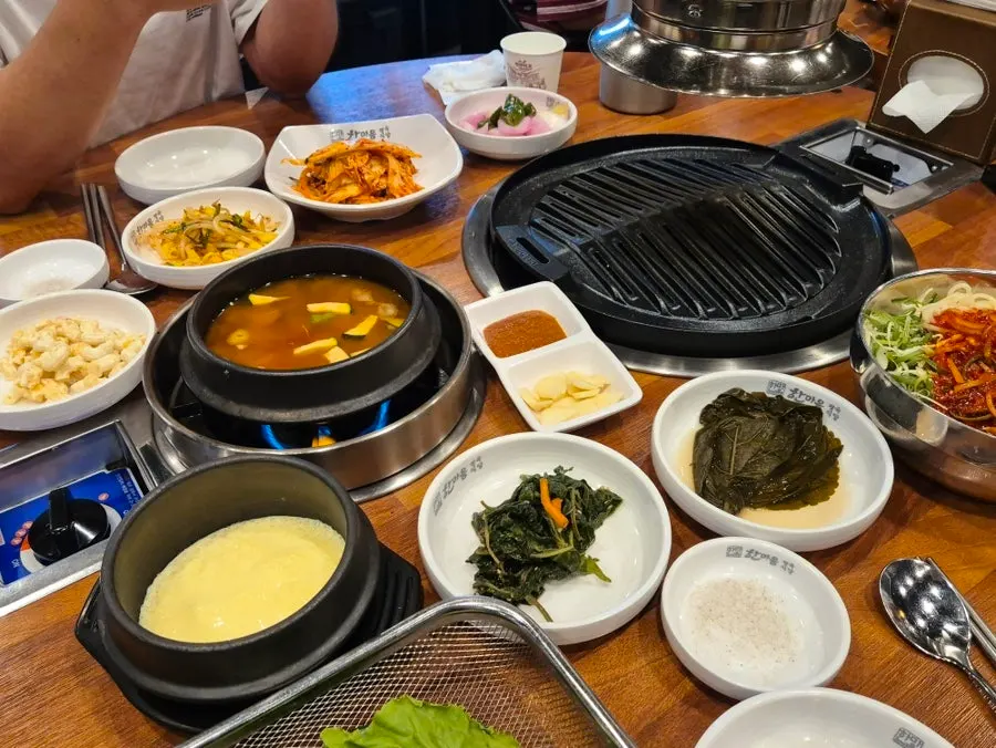 Doenjang jjigae refilled with plenty of solid ingredients