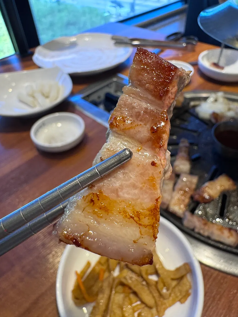 식감 좋은 가브리살 구이