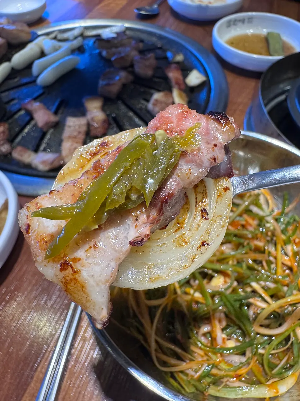 기름에 구운 새송이버섯과 고기