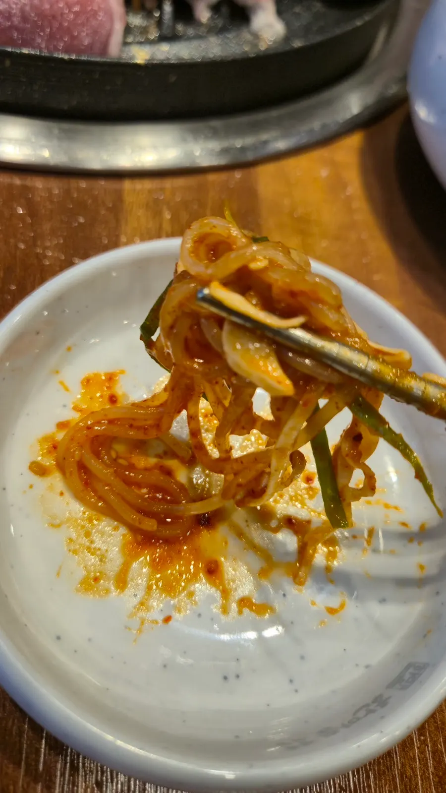 Sweet-and-tangy scallion salad with jjolmyeon noodles