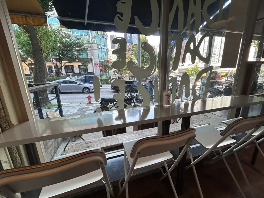 Interior of Dance Dance Dance Hannam with window seating