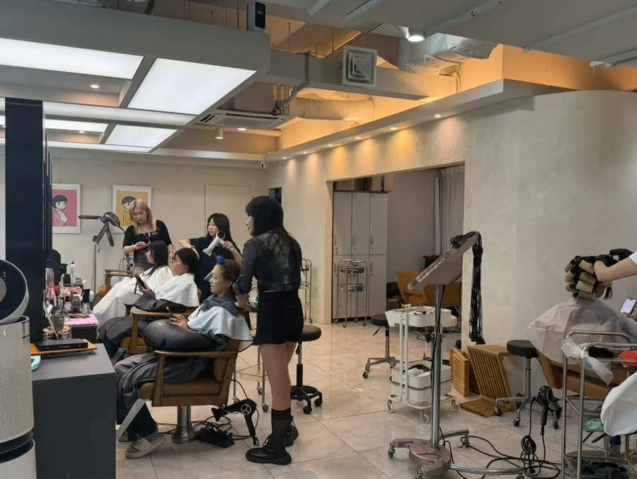 미용실 내부 공간