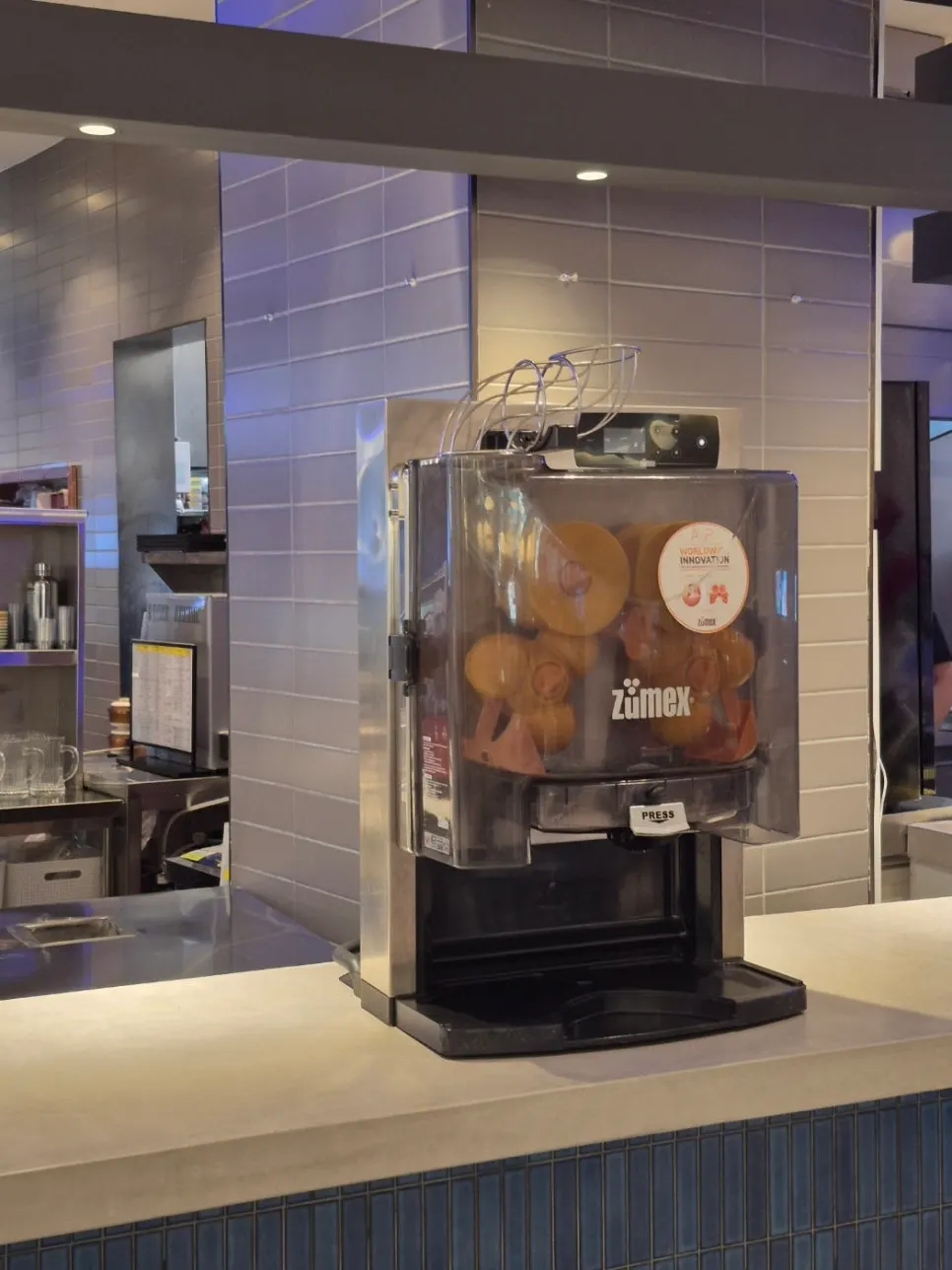 Orange juice machine