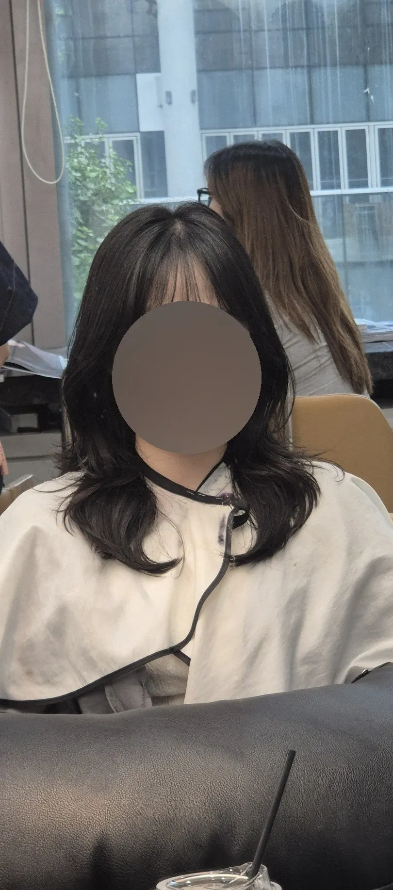 Crown volume revived through the root perm