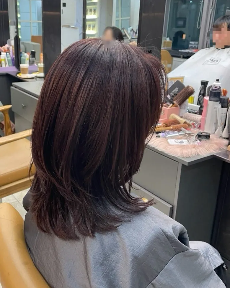 Back silhouette after the cut