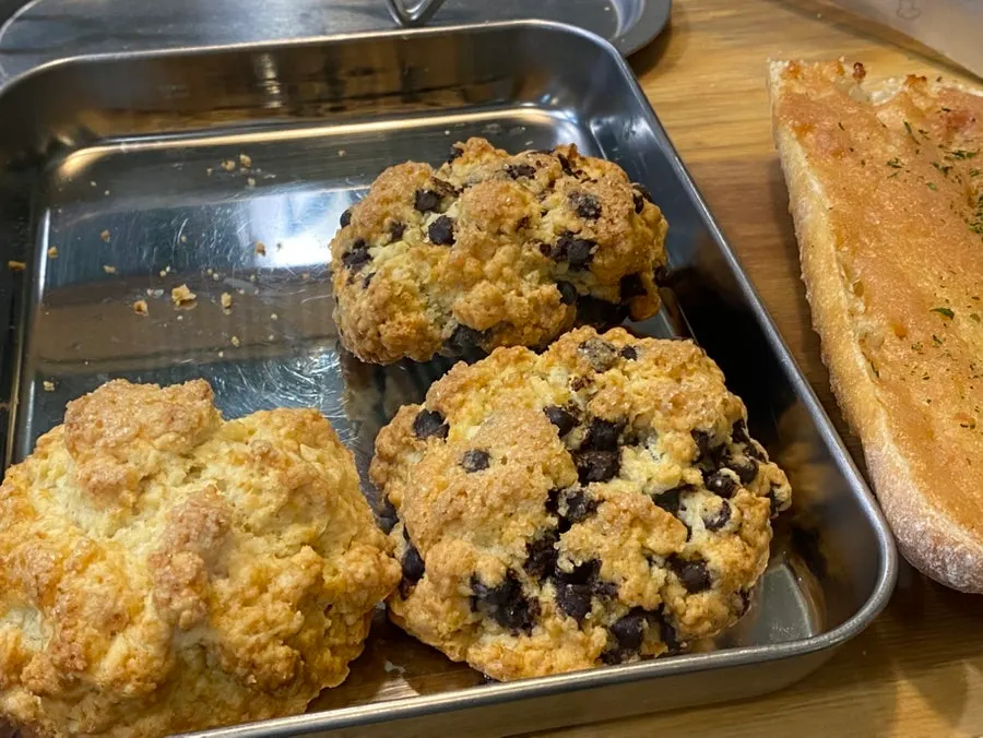 Dance Dance Dance scones