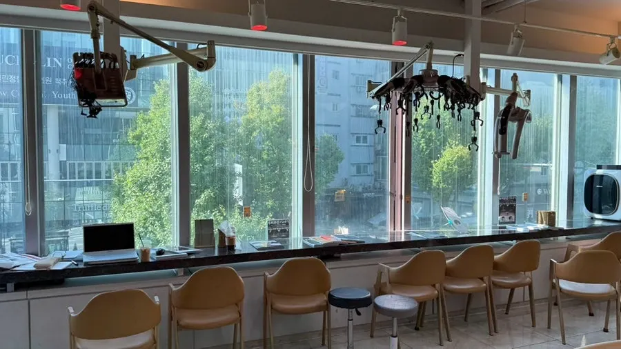 Hair salon facilities at ONLY FOR YOU Hannam Main Branch