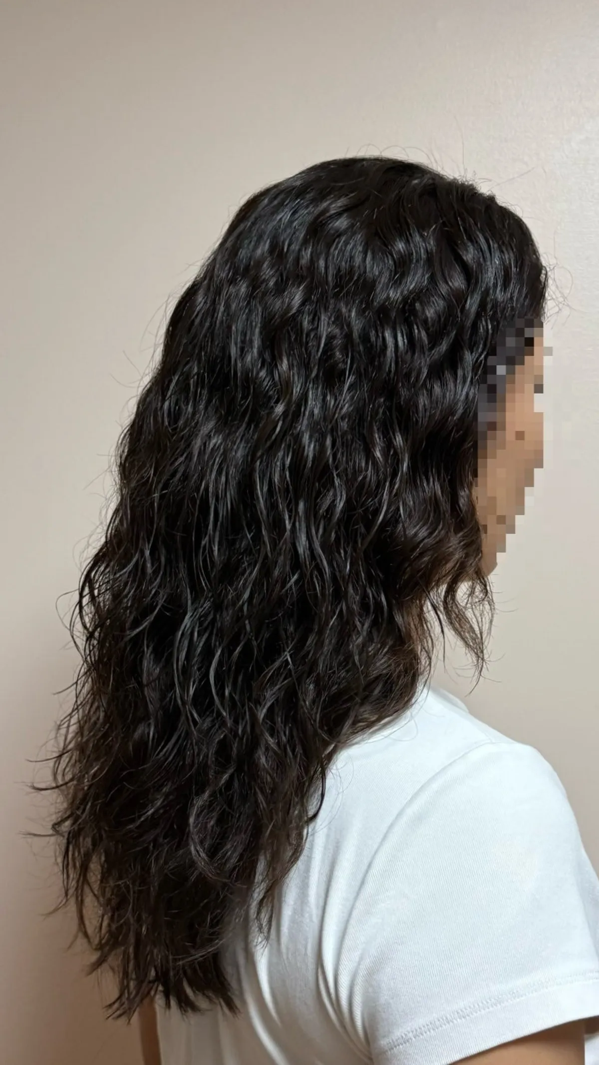 Bouncy vintage perm curls one week later