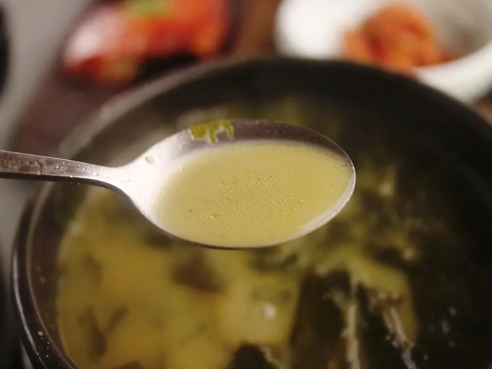 Beef seaweed soup served with rice