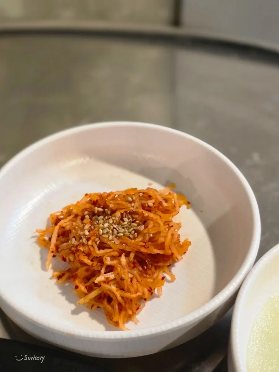 Side dishes served alongside the meat