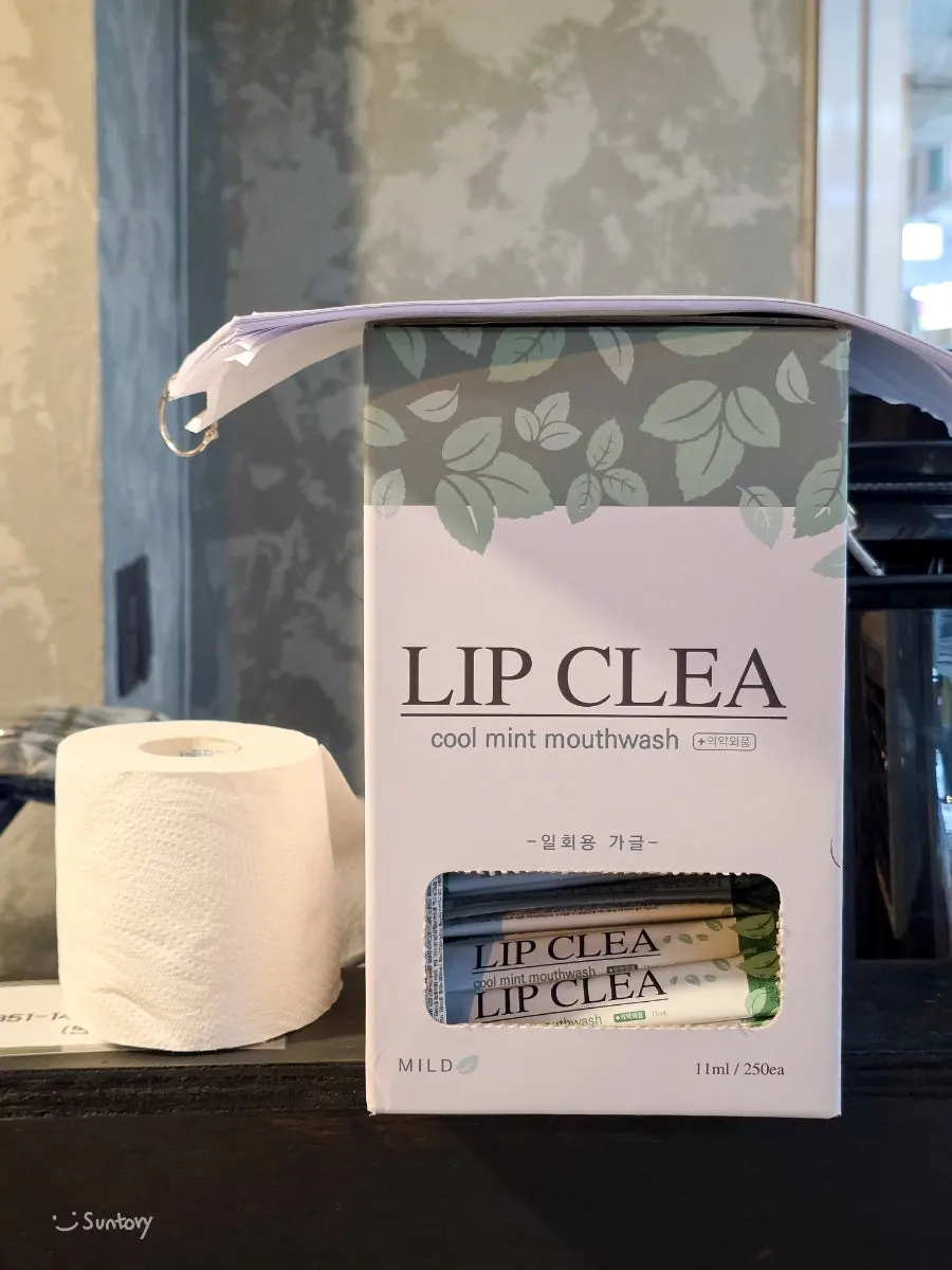 Mouthwash and Febreze provided as a service touch
