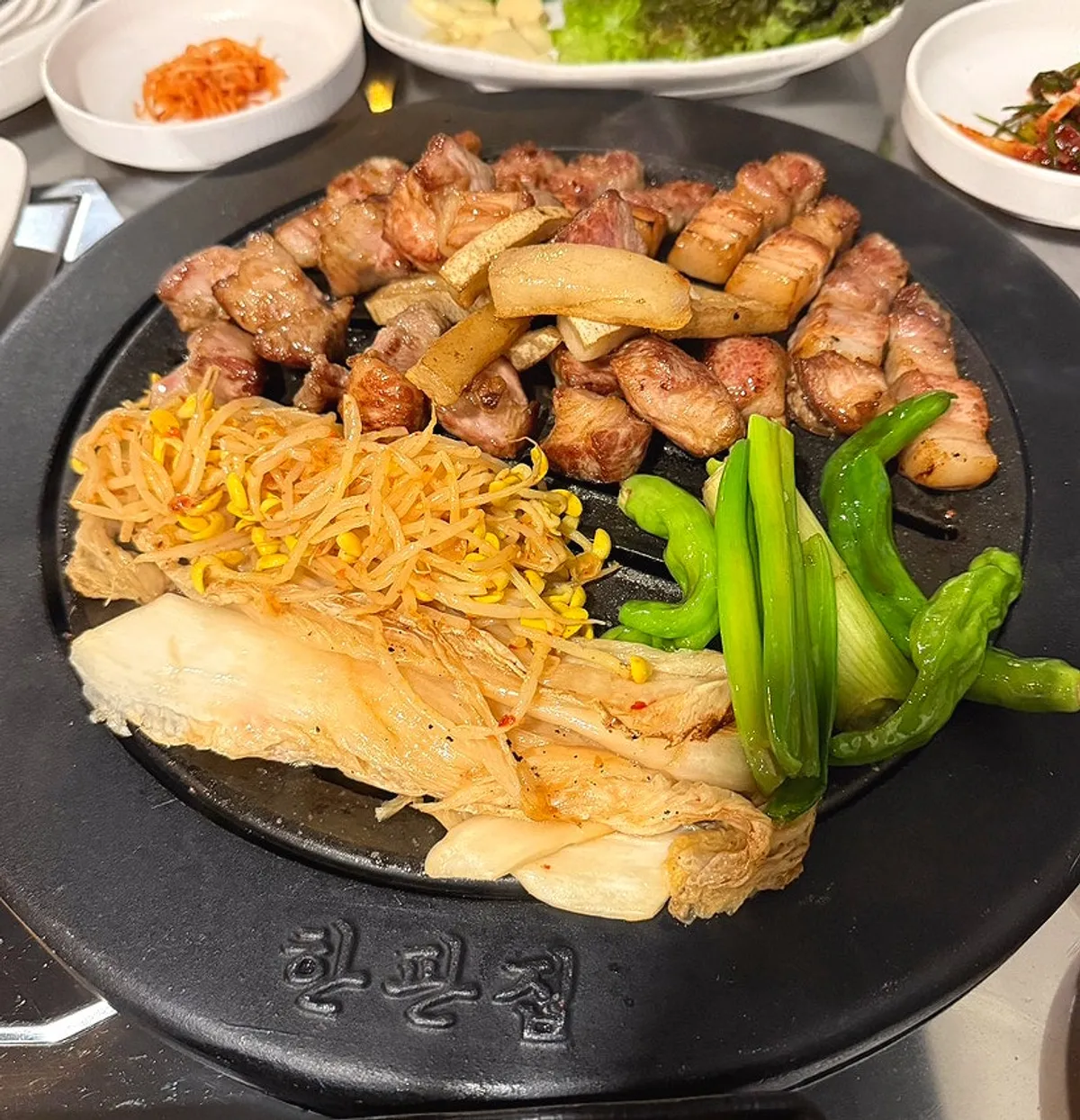 Hanpanjip Changwon Gaeum Branch, a BBQ restaurant in Gaeumjeong Market