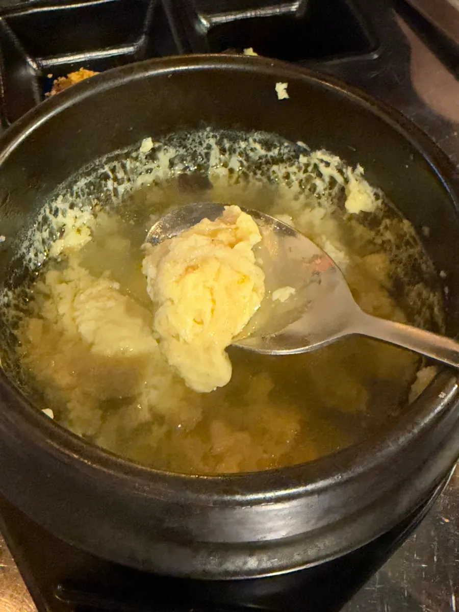 무생채와 겉절이 등 한판집 밑반찬