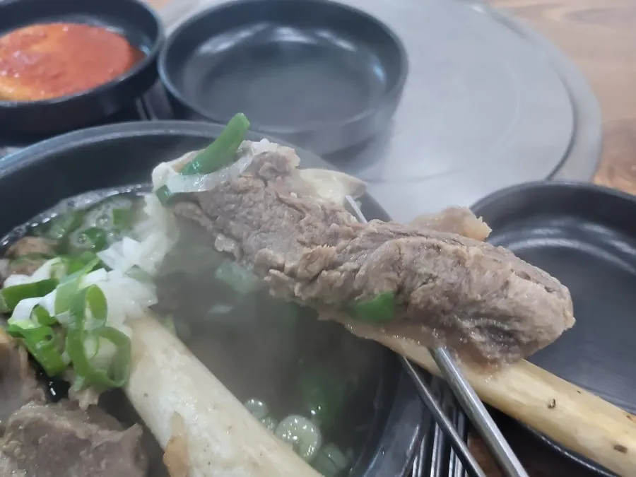 갈비탕 한 상 차림