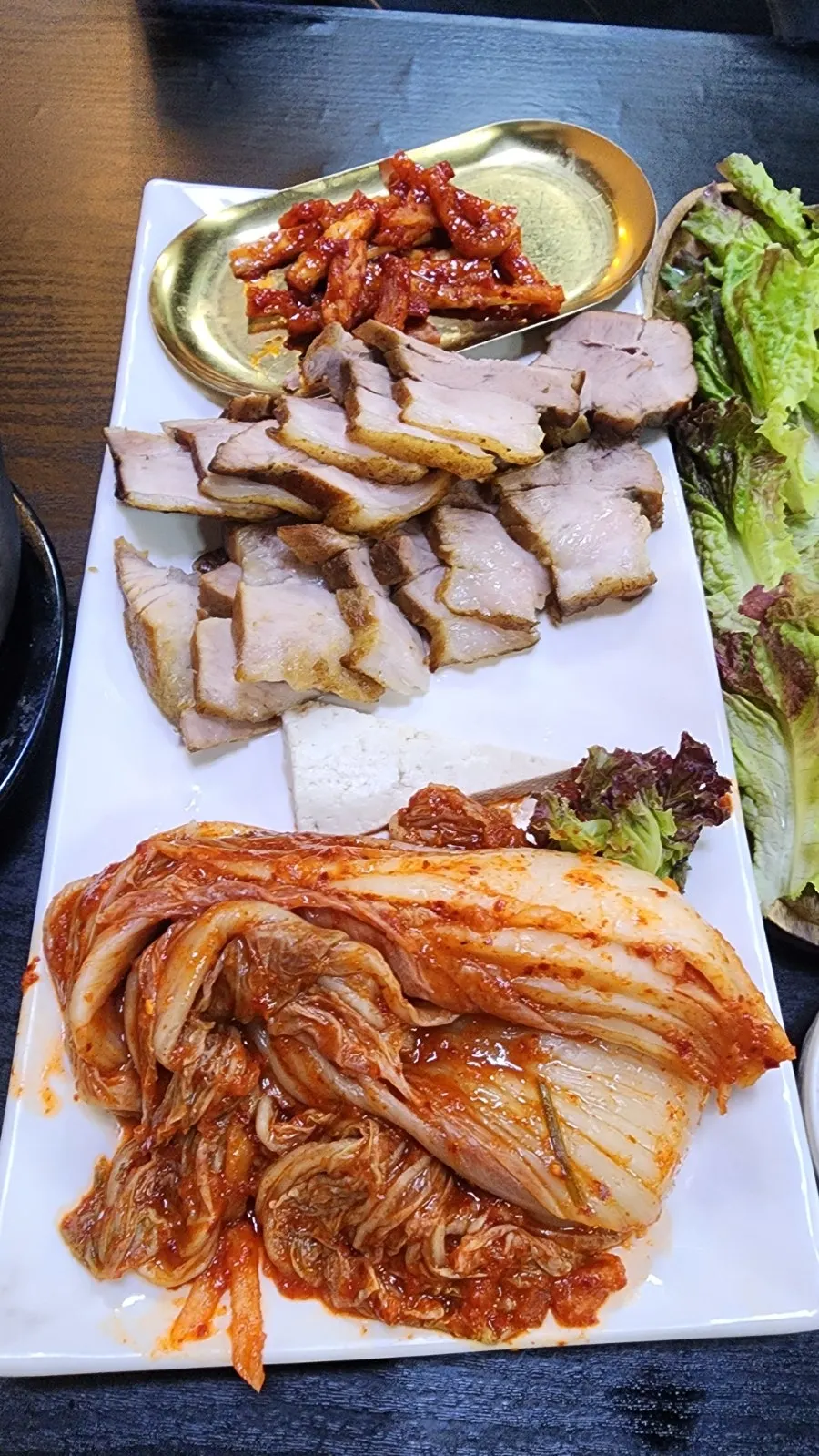 Table packed with the 27-dish hansang spread