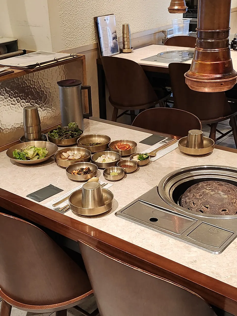 Hantiok table pre-set after a reservation