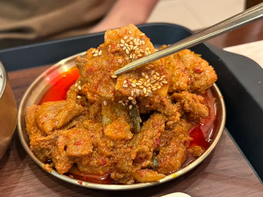 건더기 많은 안동국밥 국물