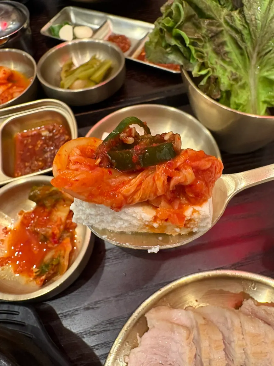 Mandu included in the set meal