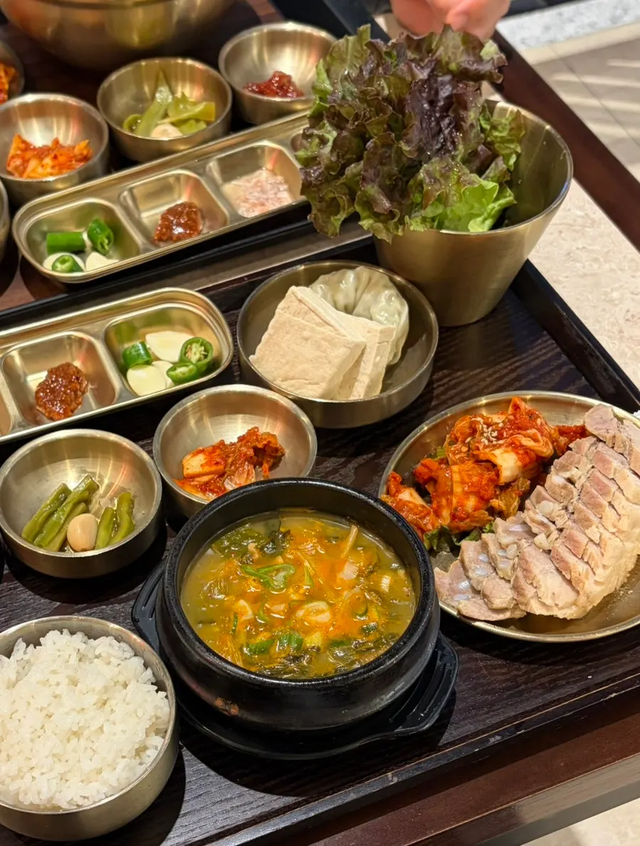 Andong gukbap broth loaded with ingredients