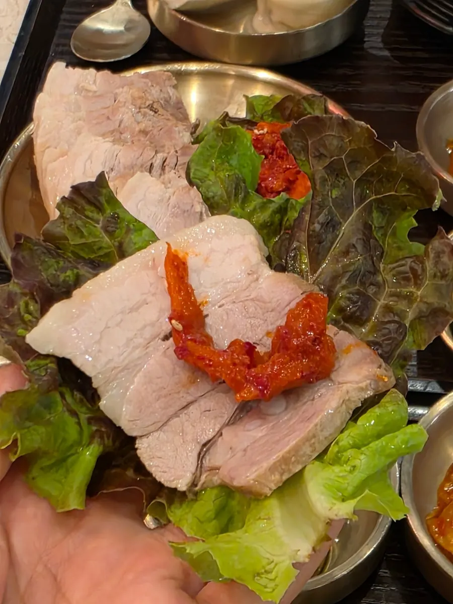 Bossam plate served with wrap vegetables
