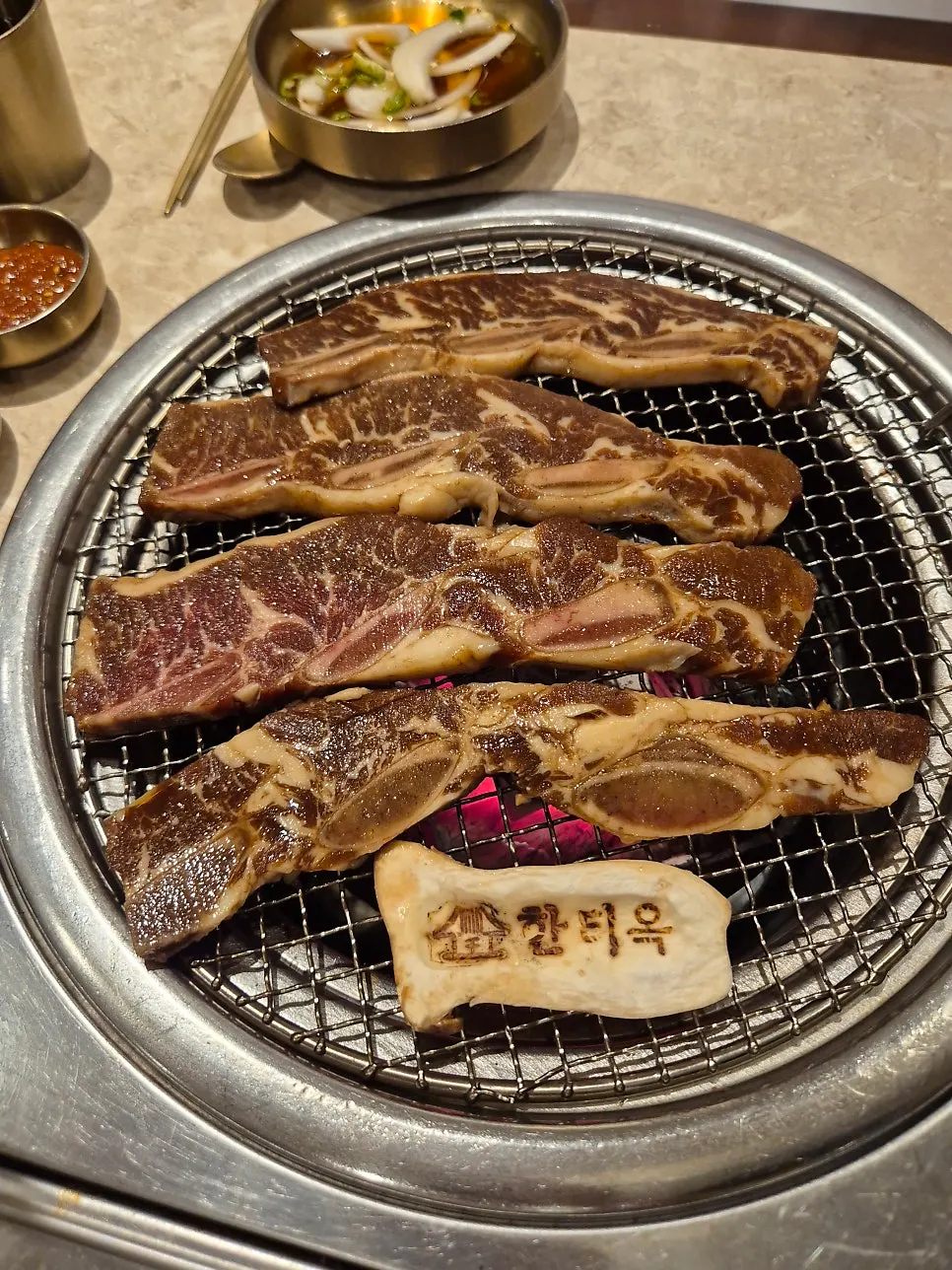 Hantiok LA galbi set spread