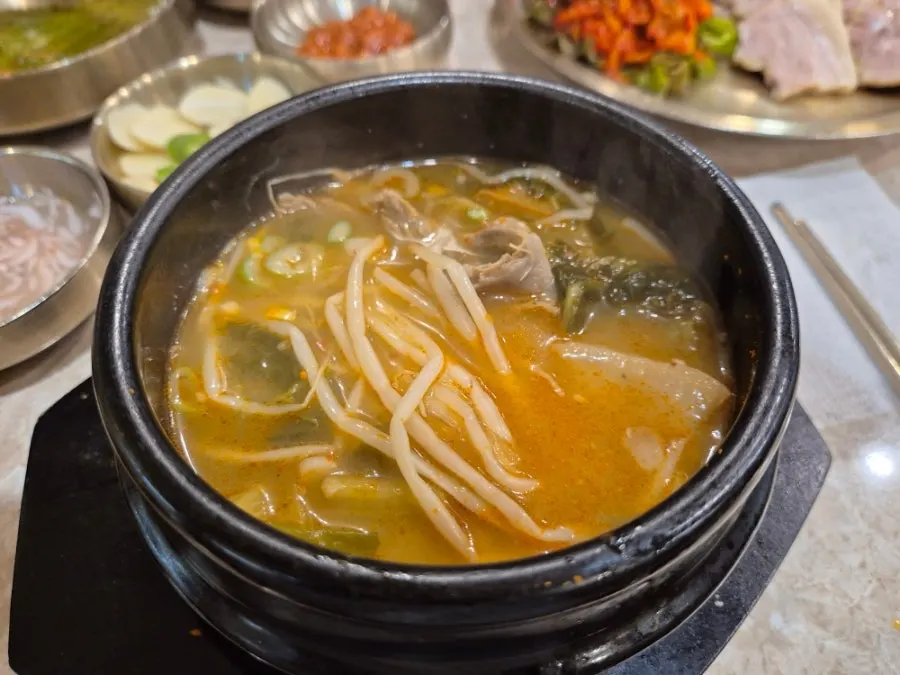 Andong gukbap broth loaded with bean sprouts