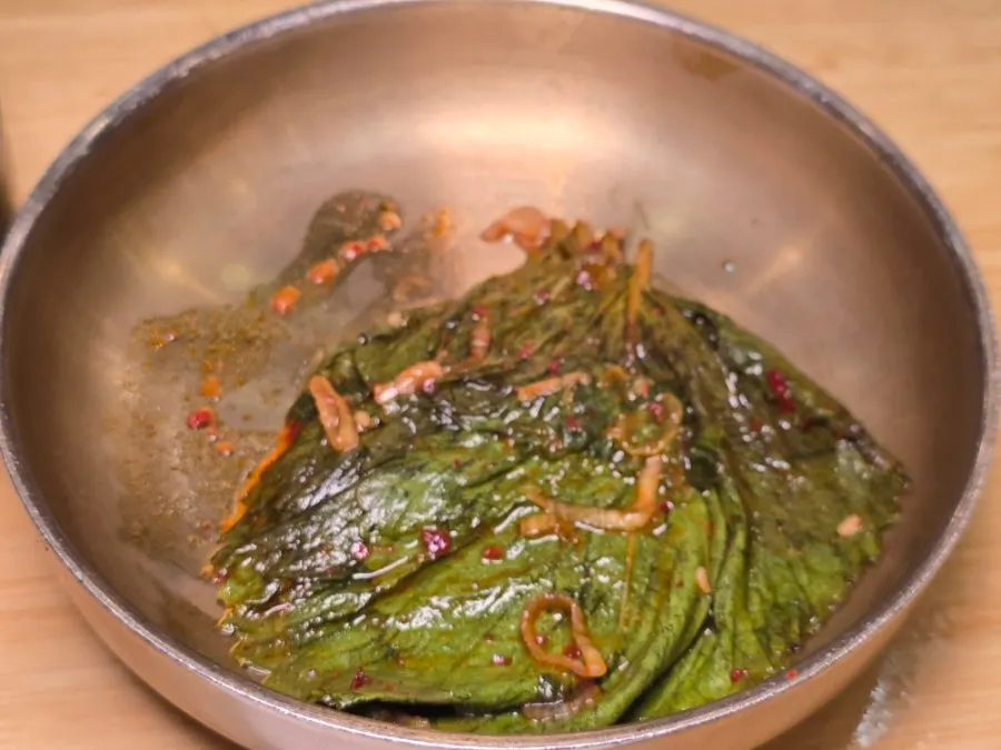 한티옥 반찬으로 나온 깻잎