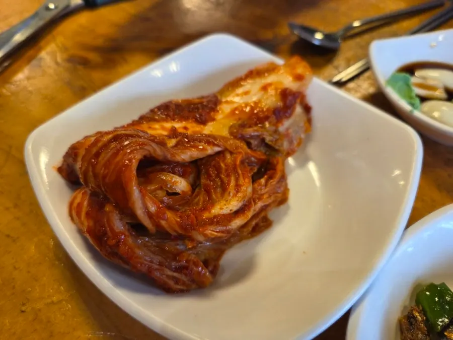 Hanwoojang's napa cabbage kimchi side dish