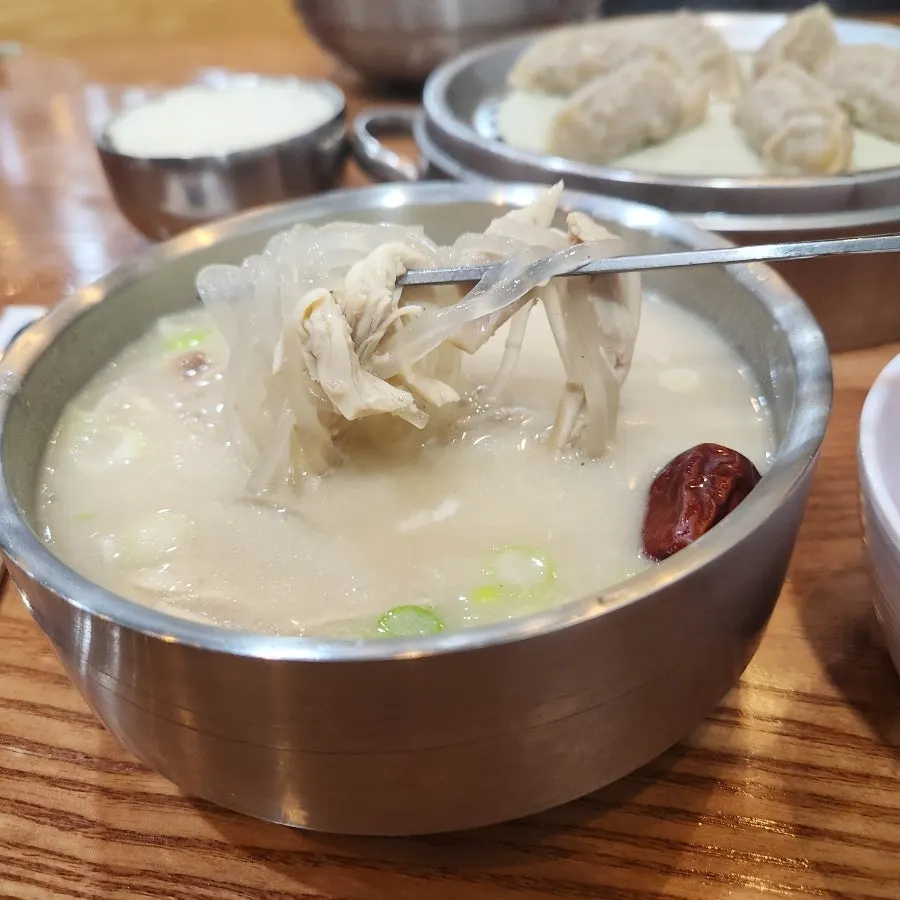 Close-up of dak kalguksu at Hanyang Dak Kalguksu