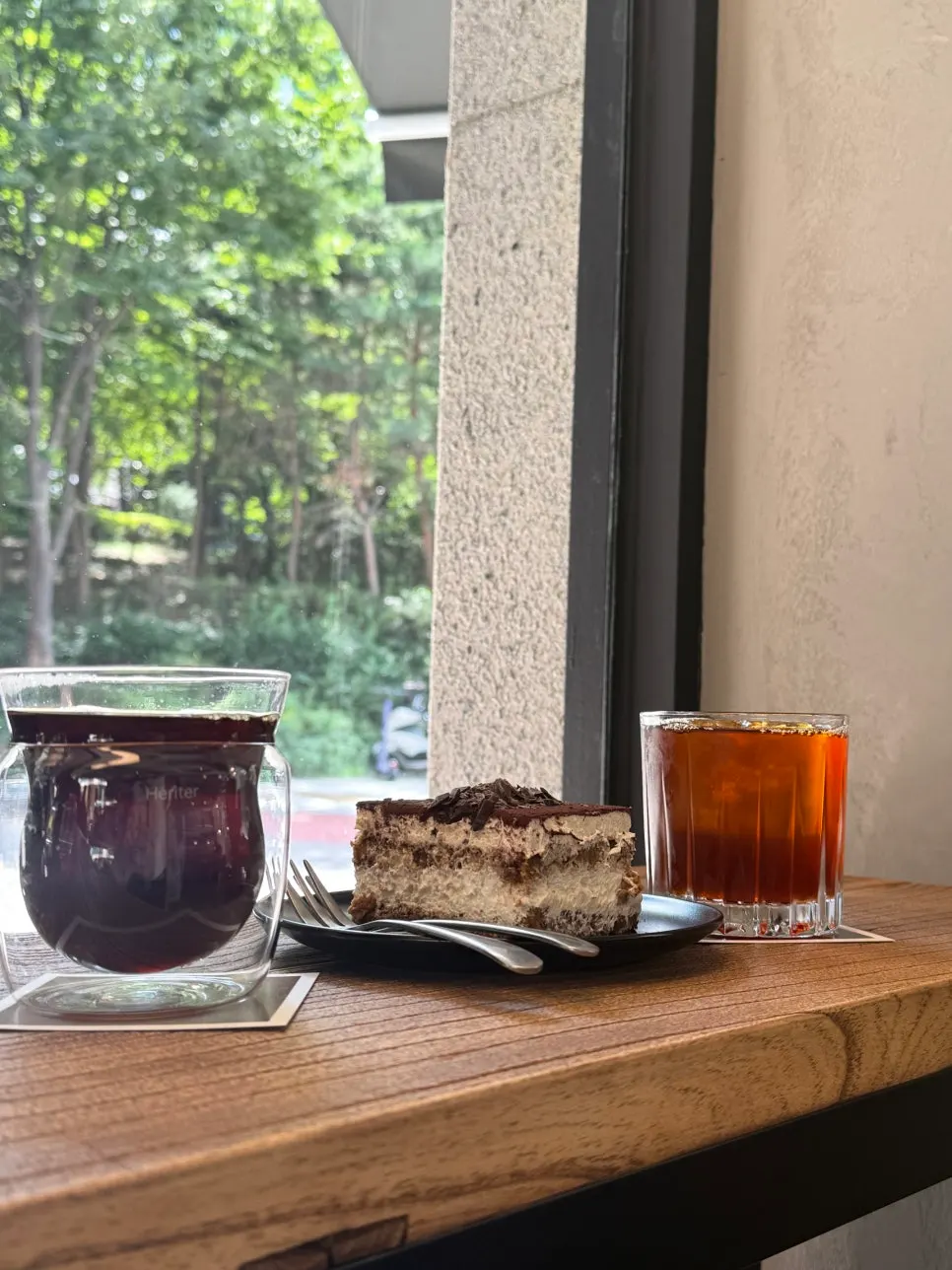 Hand-drip coffee and tiramisu