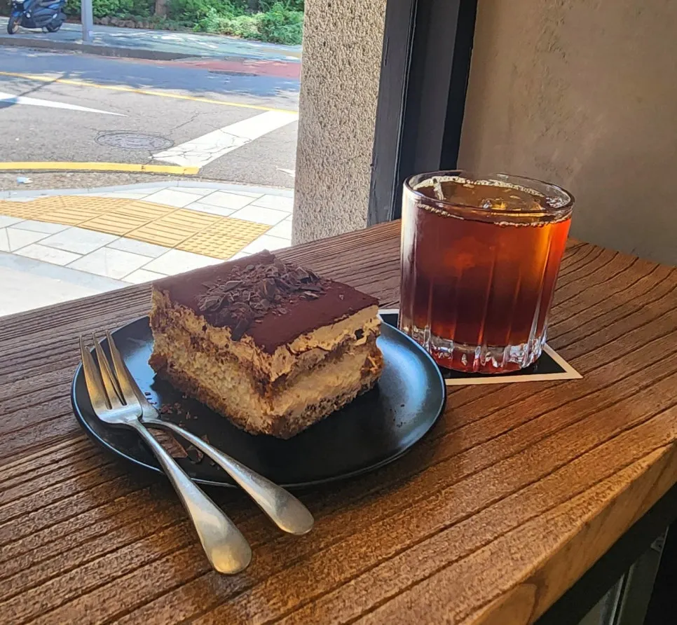 Tiramisu dessert ordered together