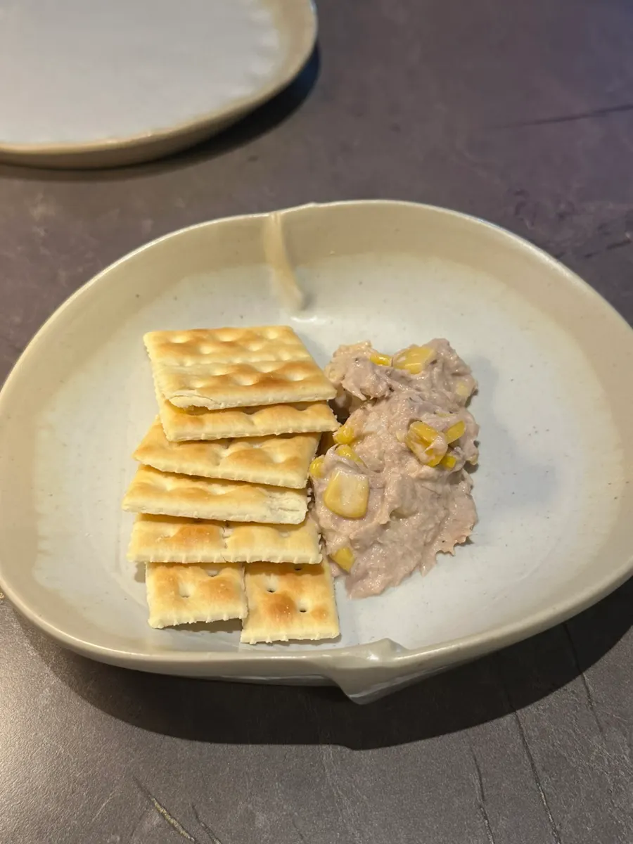 Corn, tuna, and cracker starter