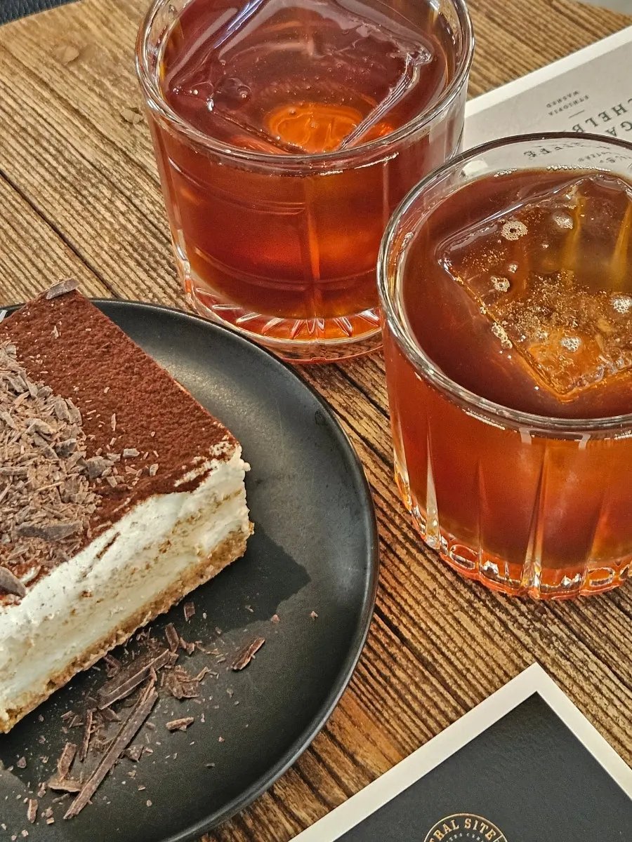 Brew coffee and tiramisu order