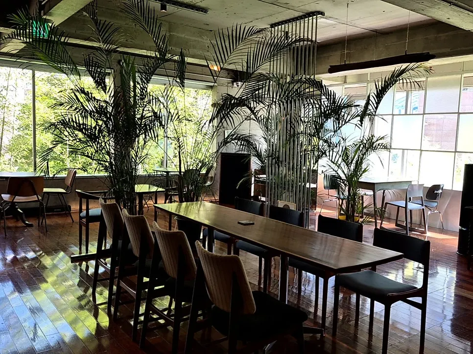 Tables and lighting at Seowon Angil Hapjeong