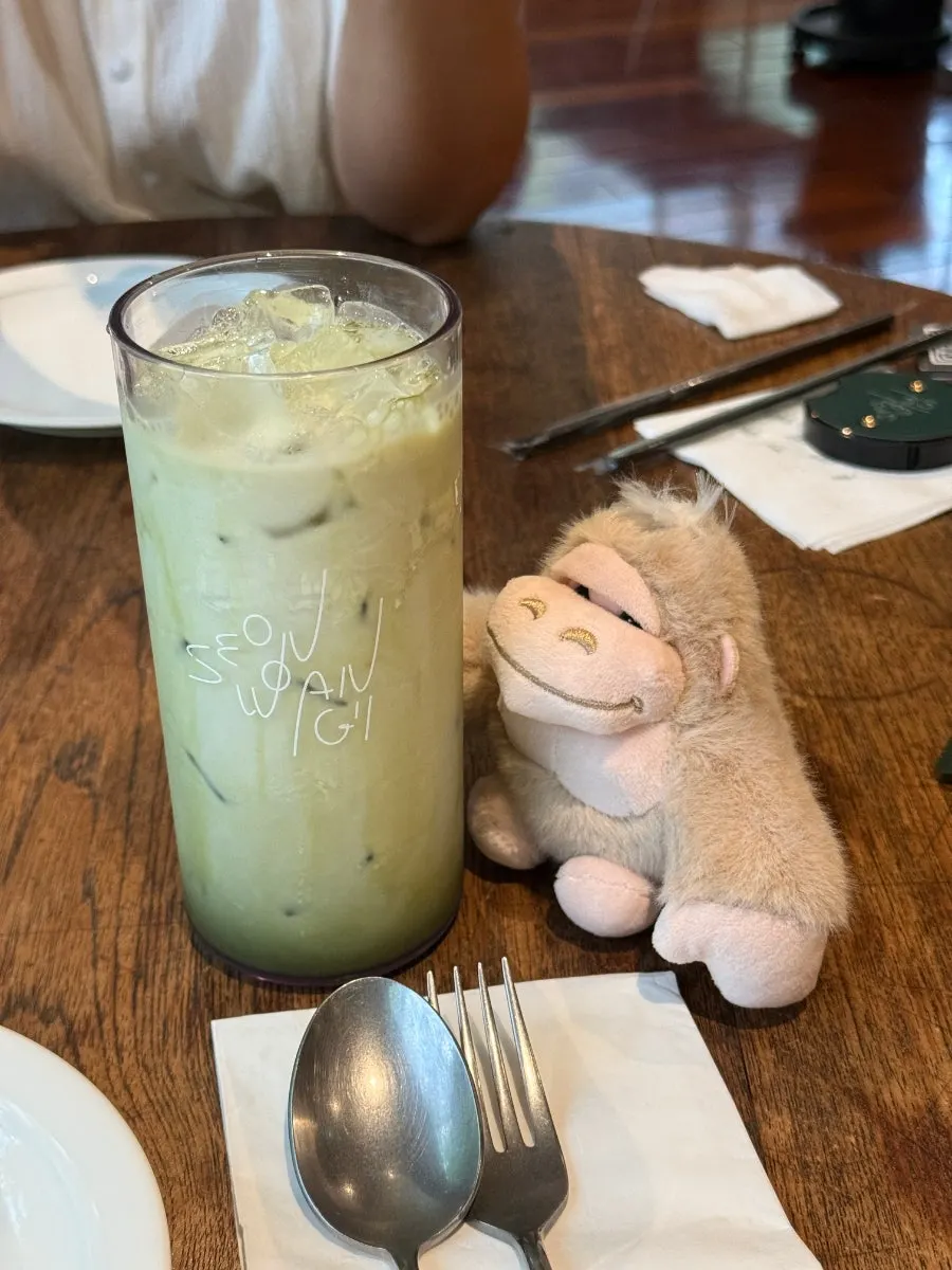 A cup of Seowon Angil's matcha latte