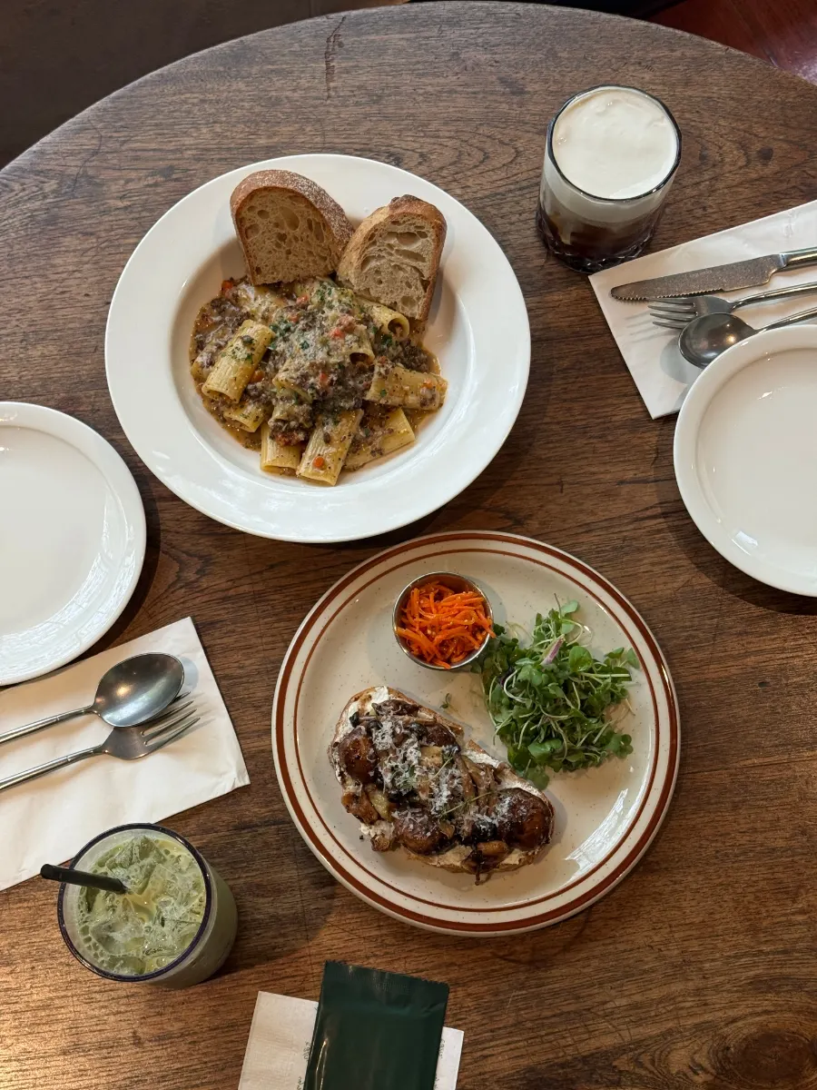 Two brunch plates set on the table