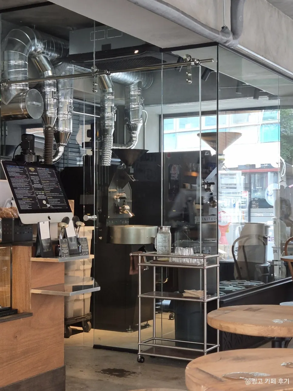Roasting space to one side of the shop