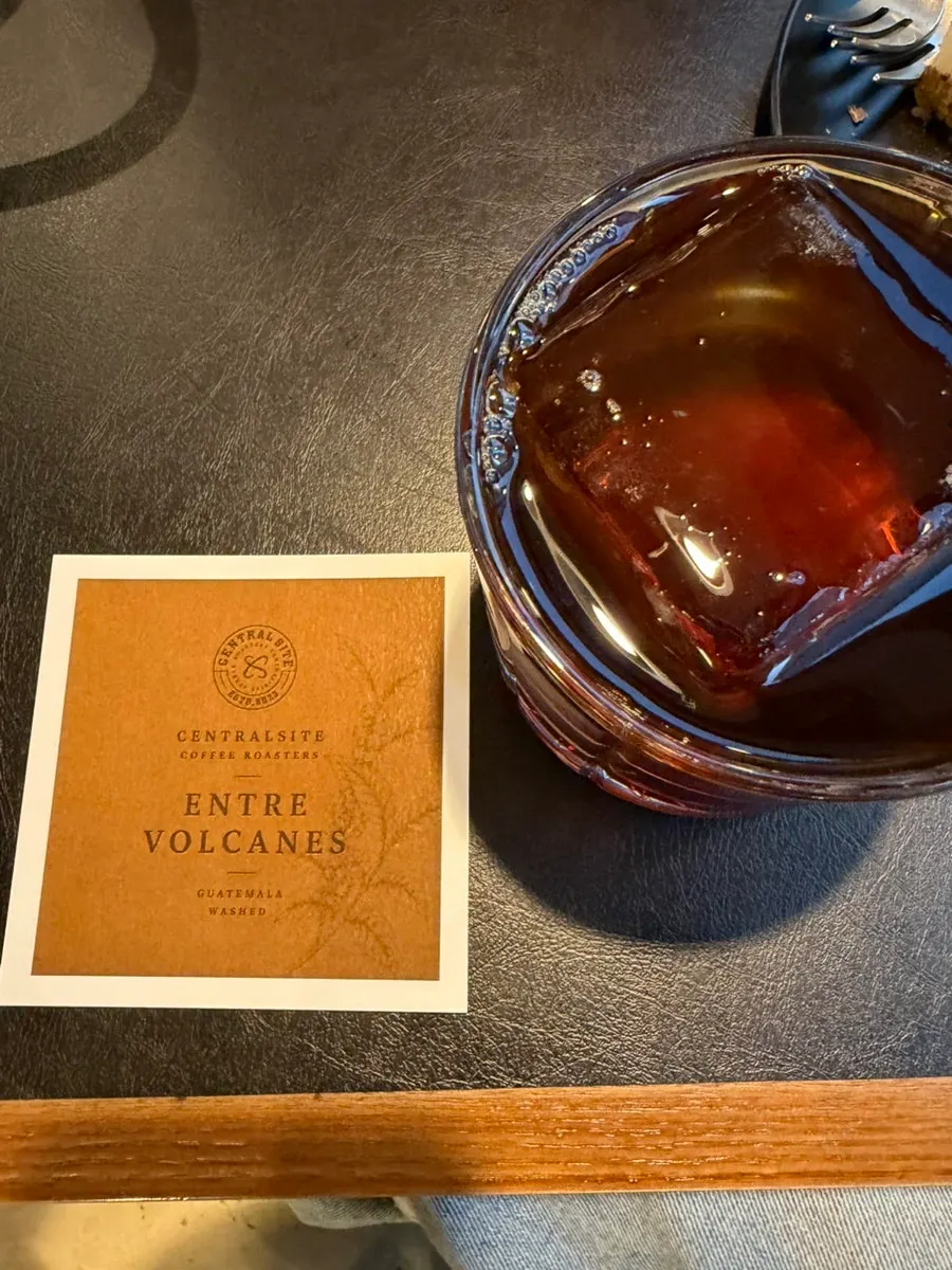 Iced hand-drip coffee made with whiskey ice