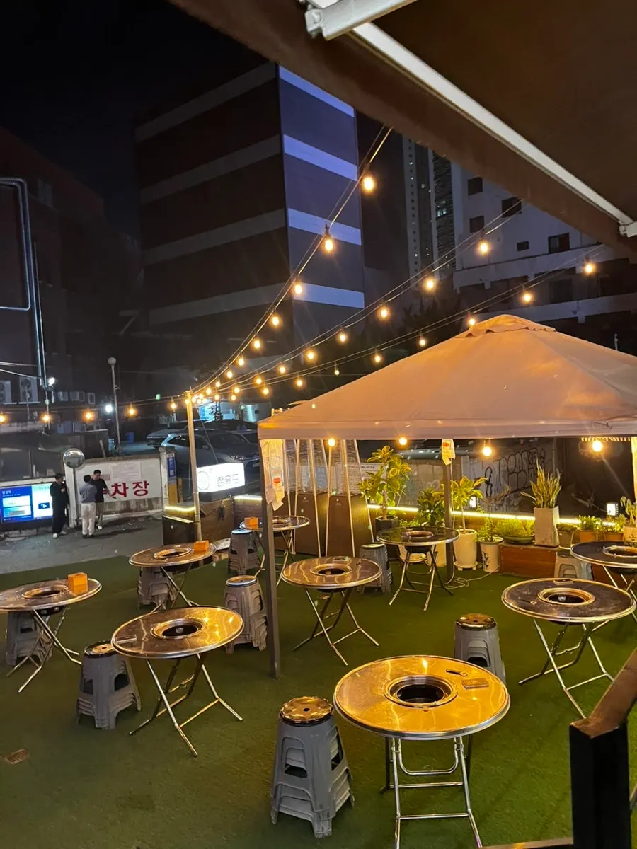 Outdoor terrace seating for grilling meat
