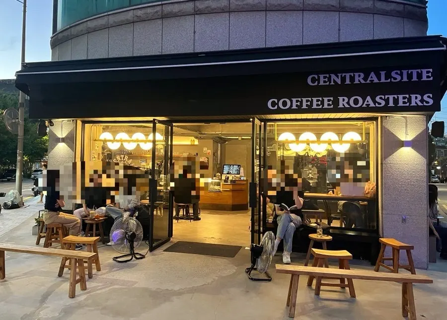 View of Central Site café in Hapjeong before entering