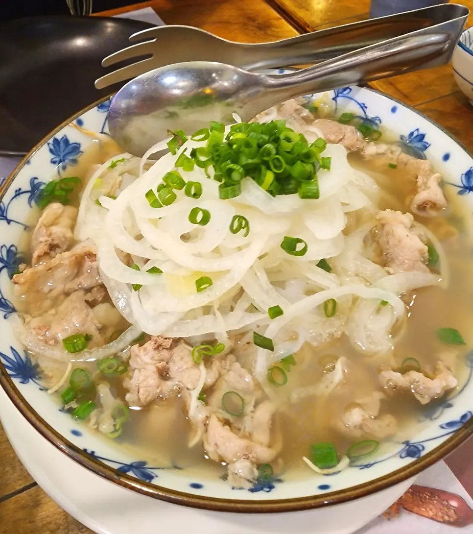 Saeng Augustine Vietnamese pho